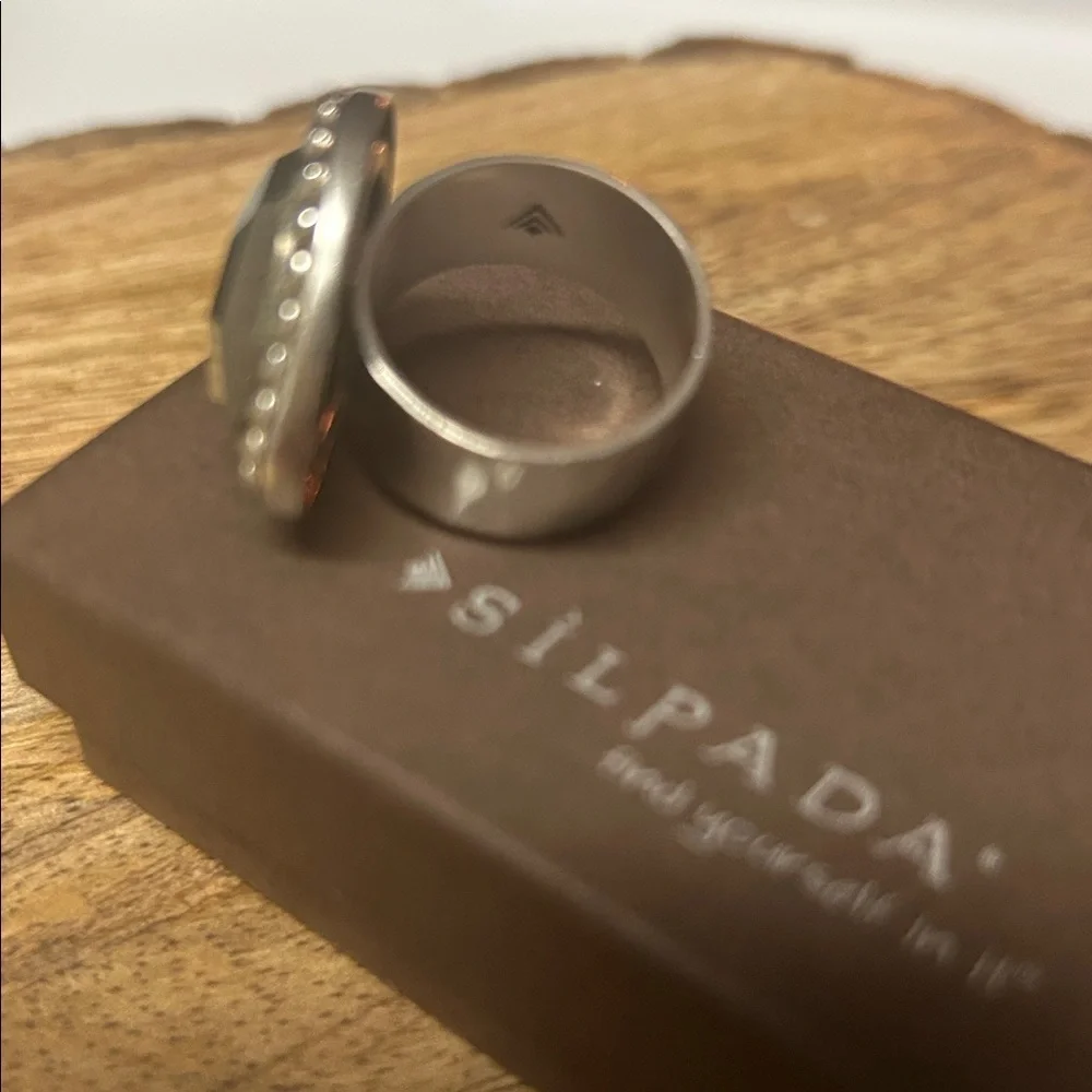 Silpada Sterling Silver Pyrite Fantasy Ring in size 6- RETIRED